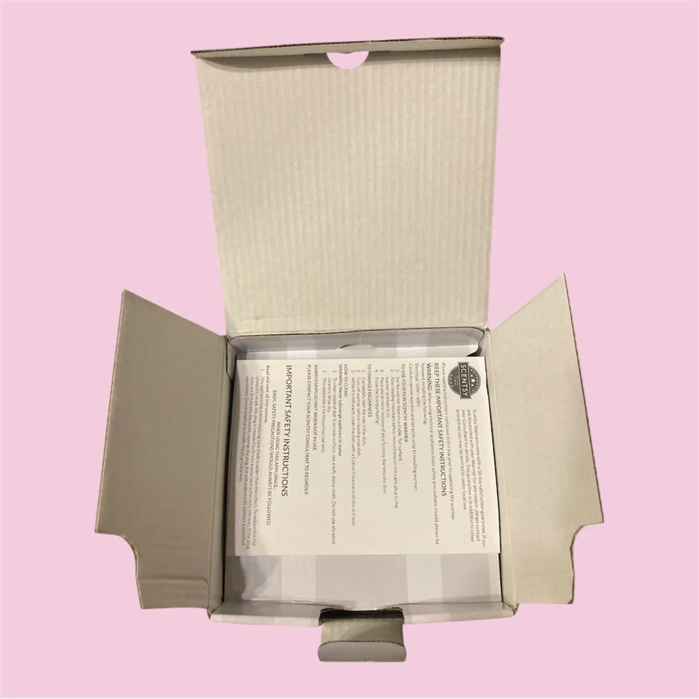 SCENTSY Petal Pink Warmer Brand New WHIFF BOX